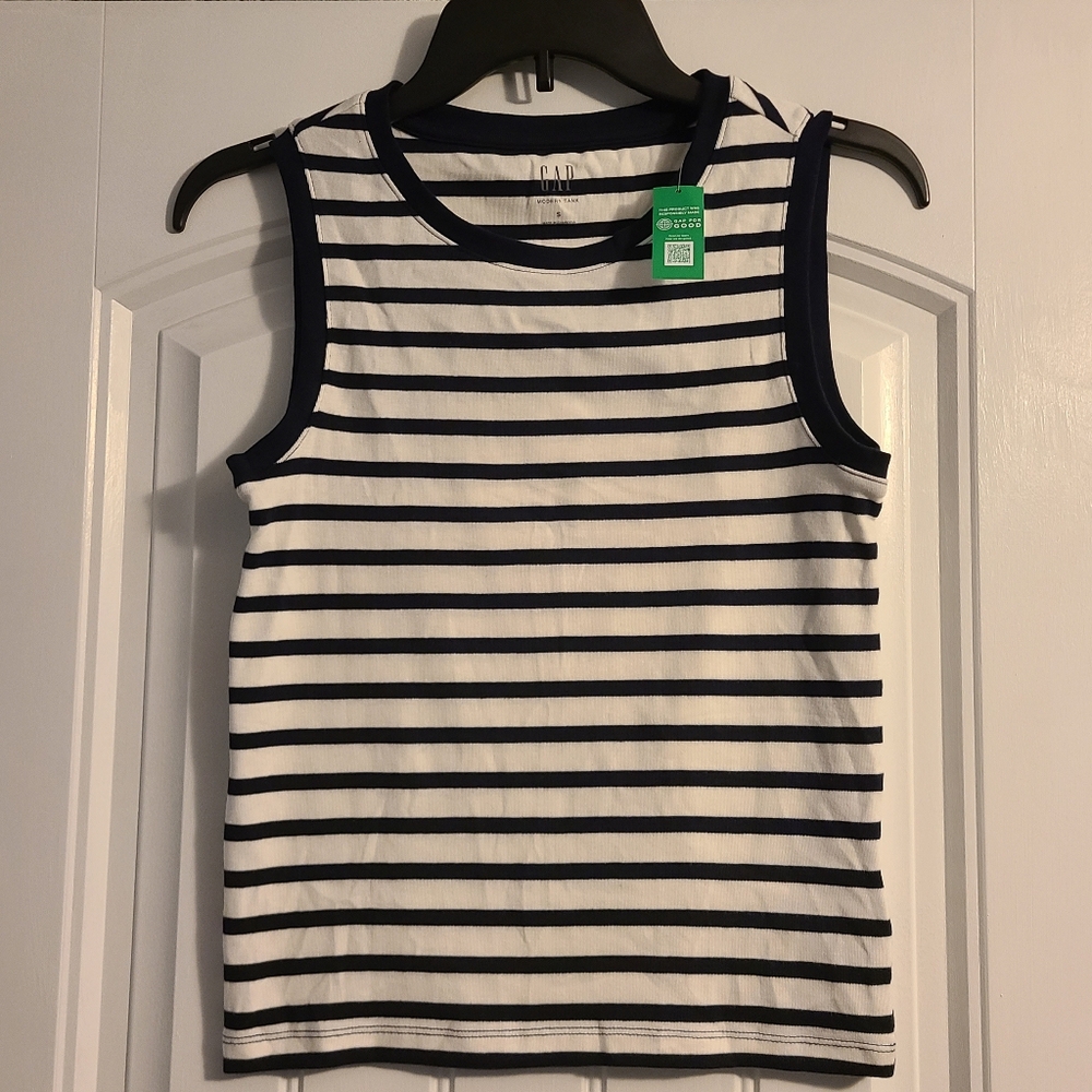 Gap Modern Shell Tank Top